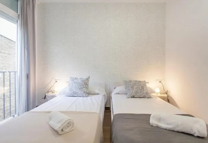 Apartamento New 4 Pax Front Station Wifi *
